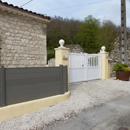 D'est En Ouest Holiday home