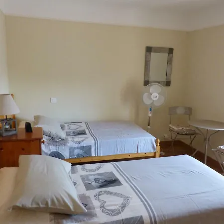 Casa de Férias D'est En Ouest Montcuq